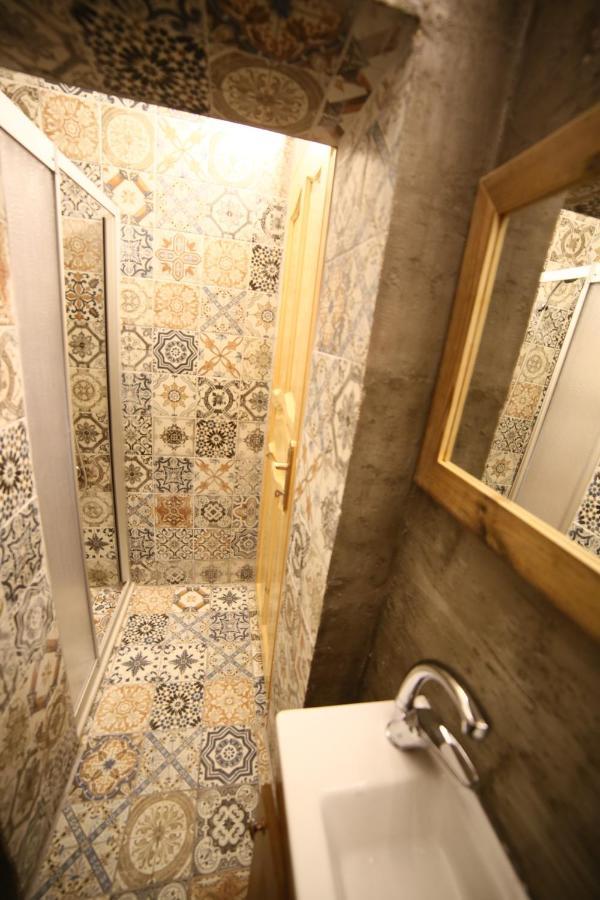 Little Ganj Suites イスタンブール エクステリア 写真